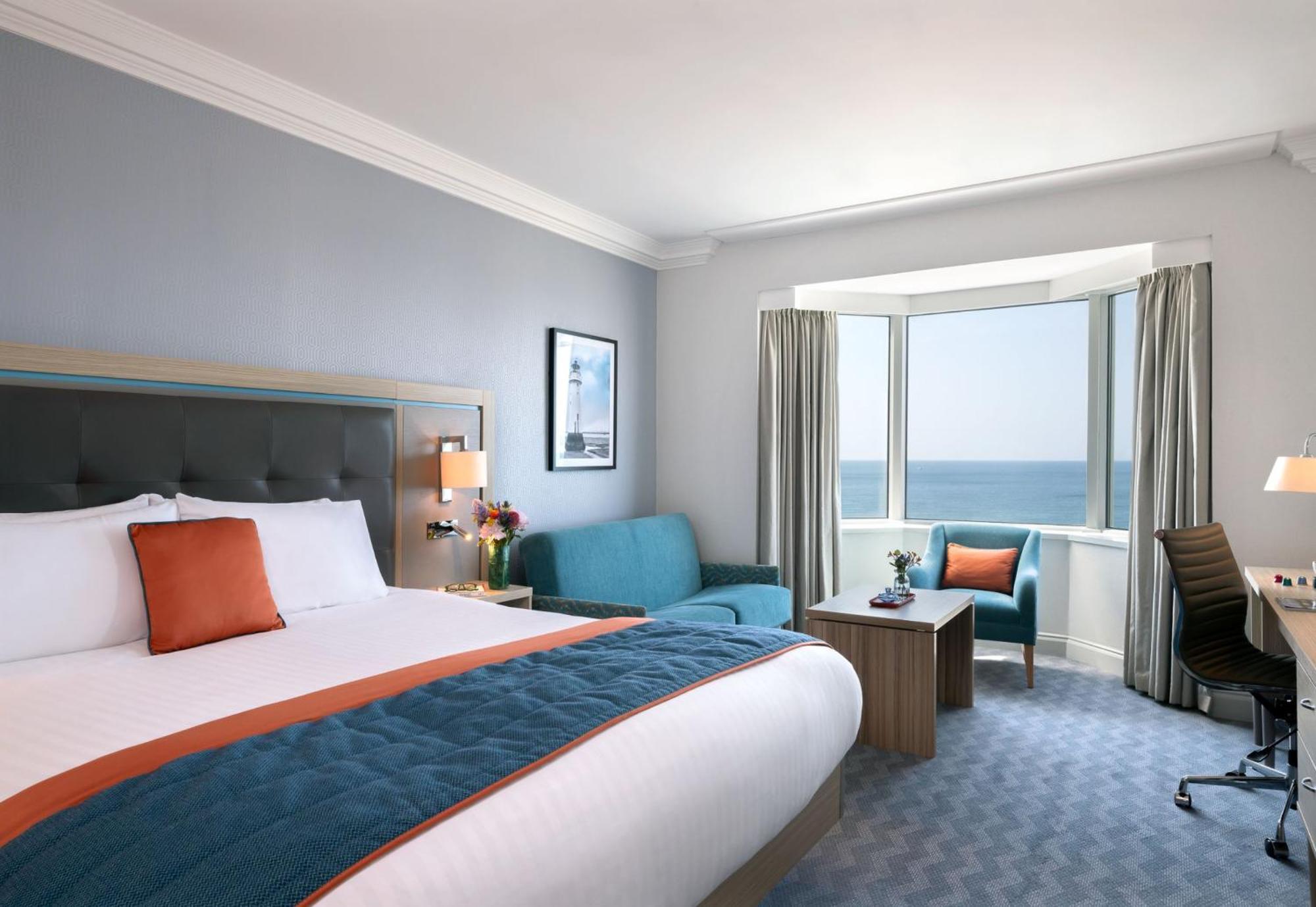 Leonardo Royal Waterfront 4*