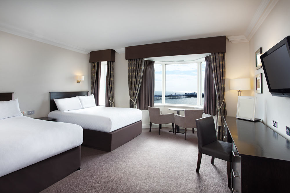 Leonardo Royal Waterfront Hotel 4*